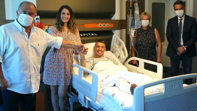 Fernando Muslera pasando su cumpleaños en el hospital