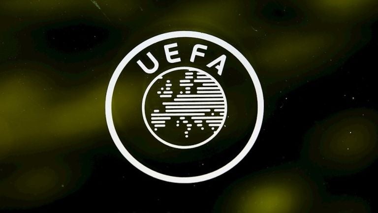 UEFA estableció el 6 de octubre cómo fecha límite para fichar jugadores