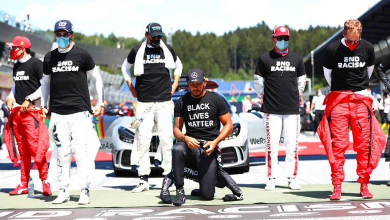 F1: Pilotos se arrodillaron en contra del racismo previo al GP de Austria