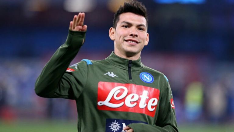 Chucky Lozano jugando con Napoli