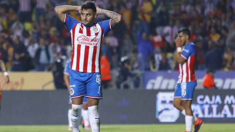 Alexis Vega en lamento con Chivas