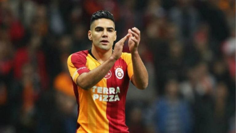 Radamel Falcao en celebración con Galatasaray