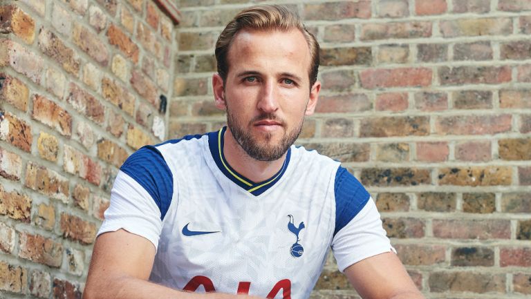 Premier League: Tottenham presentó sus nuevos uniformes