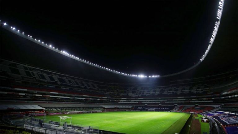 La impresionante iluminación del Estadio Azteca