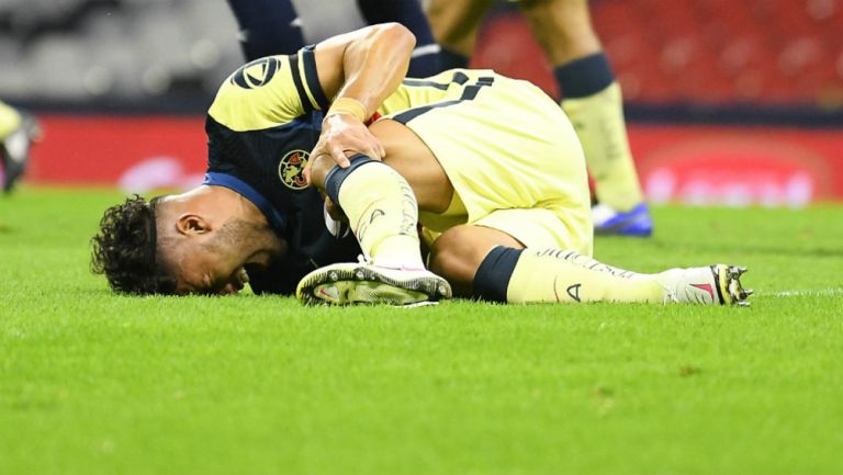 América: Bruno Valdez salió lesionado en juego ante Monterrey