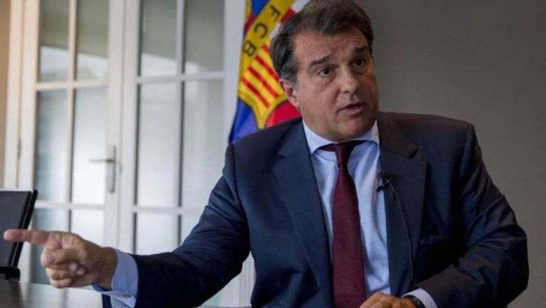 Joan Laporta durante una reunión 