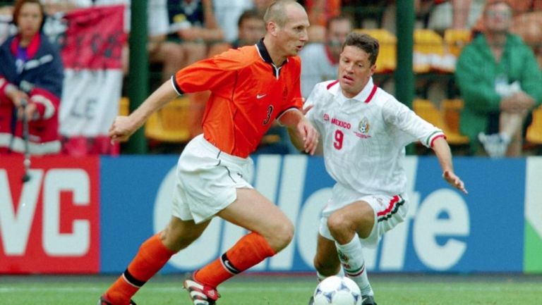 Ricardo Peláez en el partido ante Holanda en Francia 98
