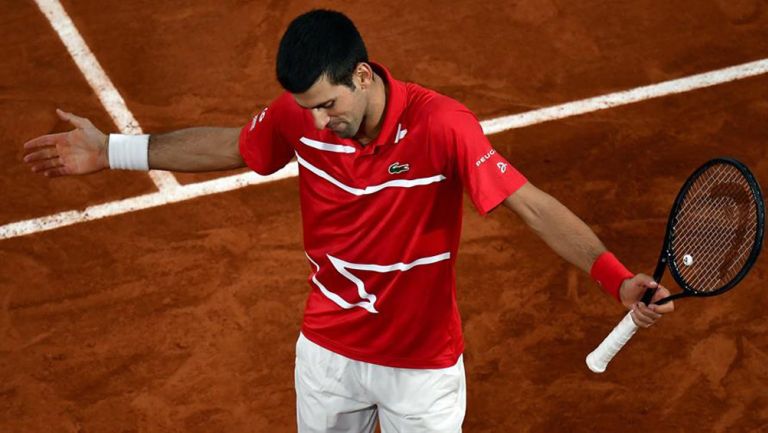 Novak Djokovic reconoce el triunfo de Nadal