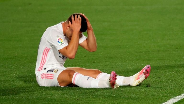 Luka Jovic lamentándose en un partido con el partido del Real Madrid