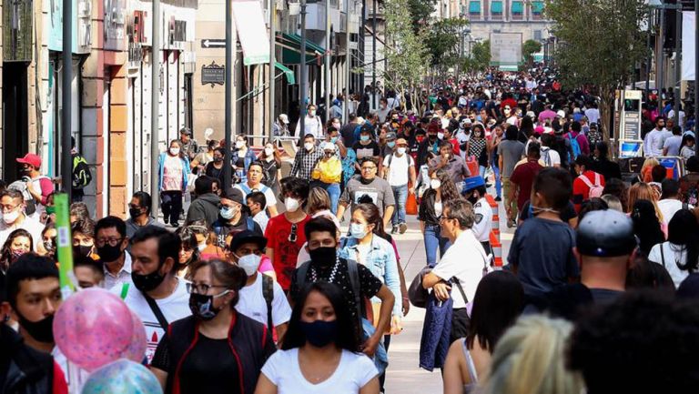 Habitantes de la CDMX durante la contingencia por el Covid-19