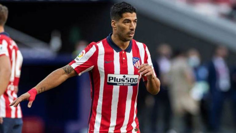 Suárez en partido con Atlético