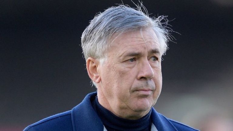 Carlo Ancelotti en un partido con el Everton 