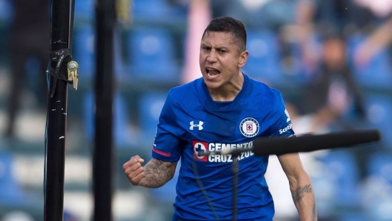 Cata Domínguez con Cruz Azul 