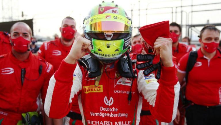 Mick Schumacher (Prema) en festejo