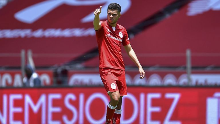 Alan Medina en partido con Toluca