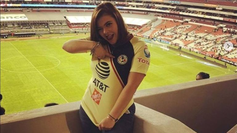 Mishelle Herrera en partido del América