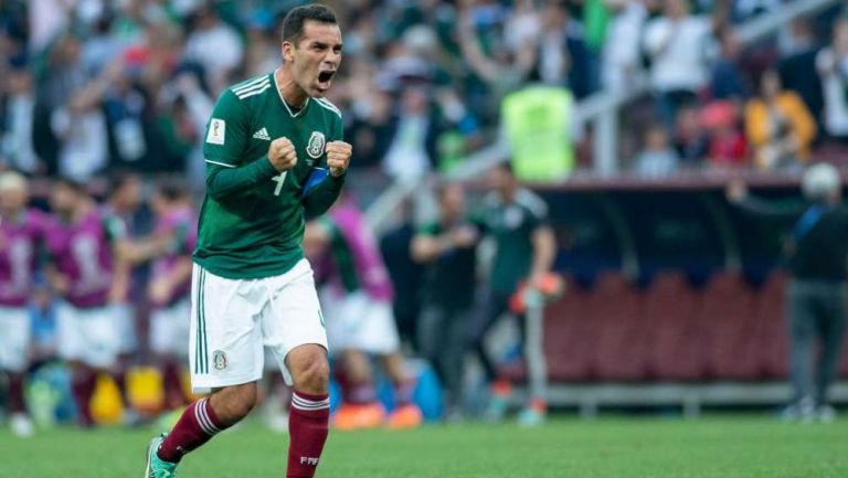 Rafael Márquez en partido con el Tri