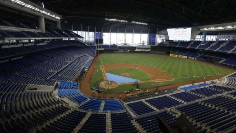 El Marlins Park sin aforo por la pandemia