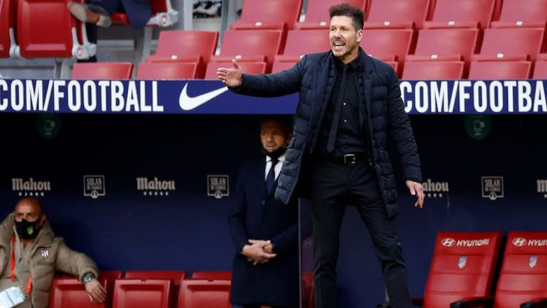 Diego Simeone en el partido contra Levante