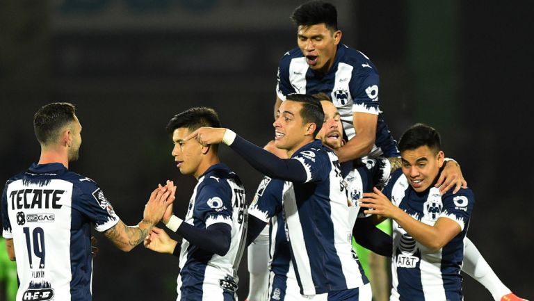 Rayados festeja una anotación 