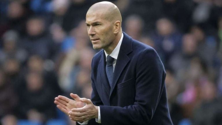 Zidane en partido con Real Madrid