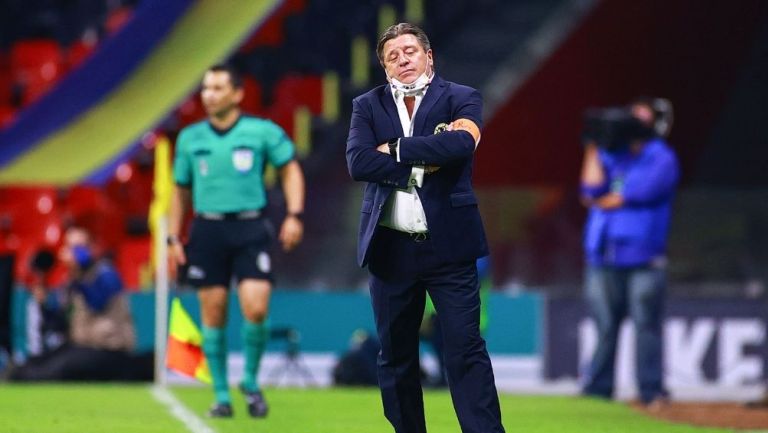 Miguel Herrera durante su etapa con América 