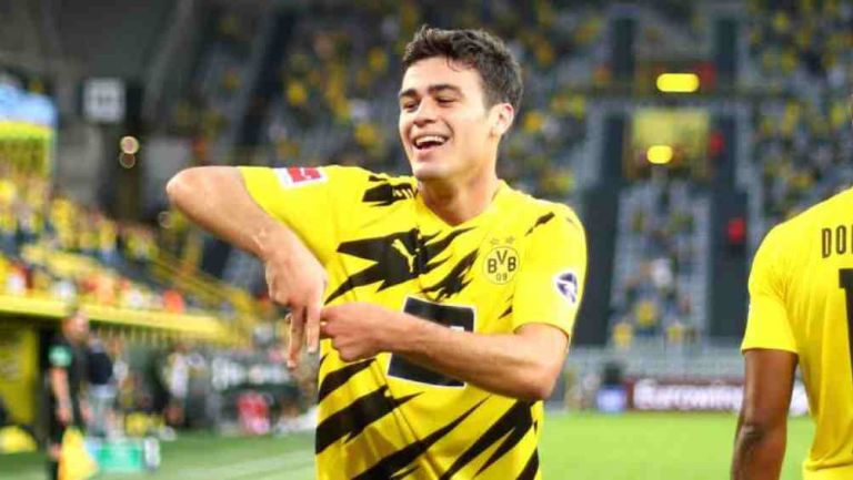 Gio Reyna en festejo con Borussia Dortmund