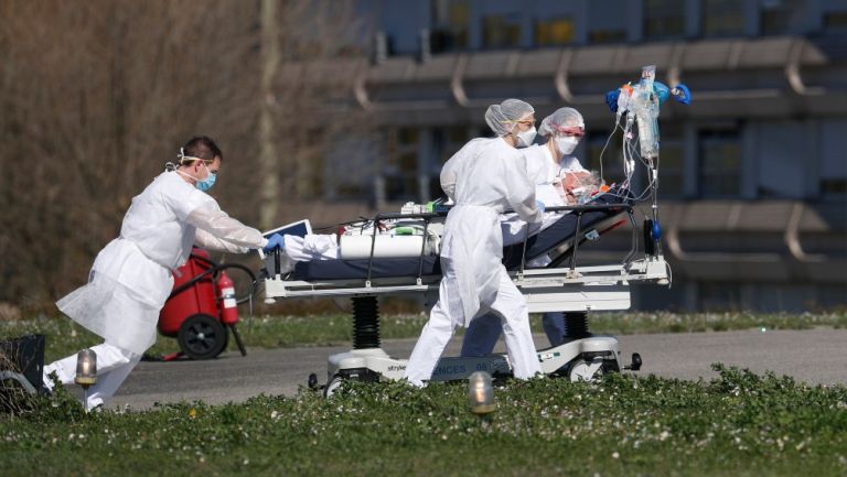 Personal médico contra el Covid-19 en Francia