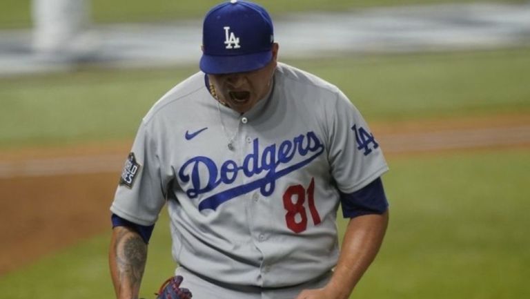 MLB: Víctor González consiguió su primer salvamento de la temporada en victoria de Dodgers