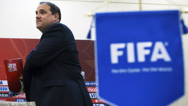 Victor Montagliani en un evento de FIFA