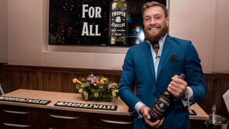 Conor McGregor, en promoción de la marca de su whiskey