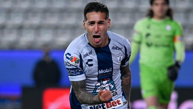 Ismael Sosa celebrando un gol ante Santos