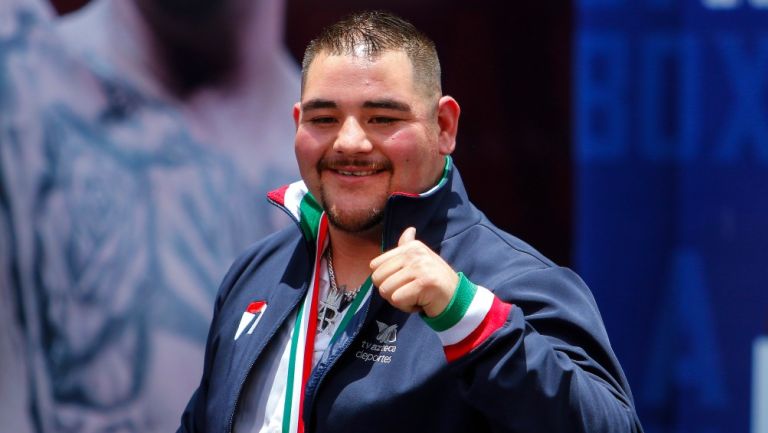 Andy Ruiz en conferencia de prensa