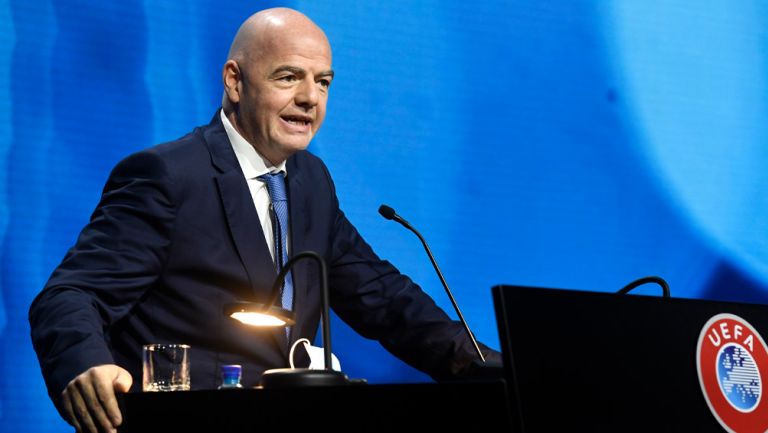 Gianni Infantino durante una reunión de la FIFA 