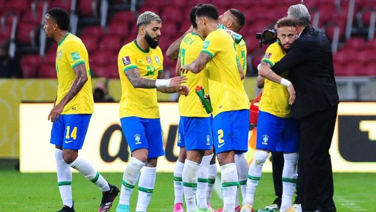 Brasil en festejo de gol