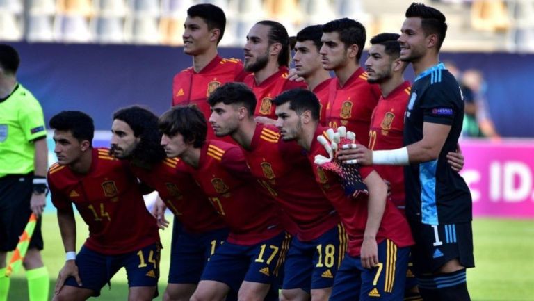 España previo a un partido en el Europeo  sub-21