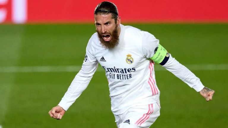 Sergio Ramos celebra un gol con el Real Madrid