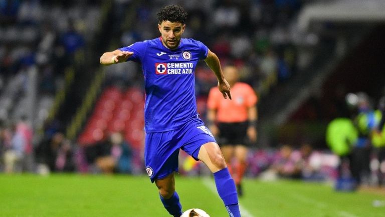 Rivero en un partido con Cruz Azul