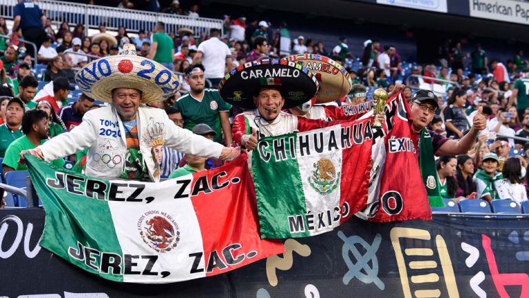 Aficionados mexicanos durante el duelo ante Panamá 