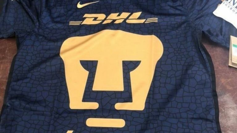 Posible segundo uniforme de Pumas 