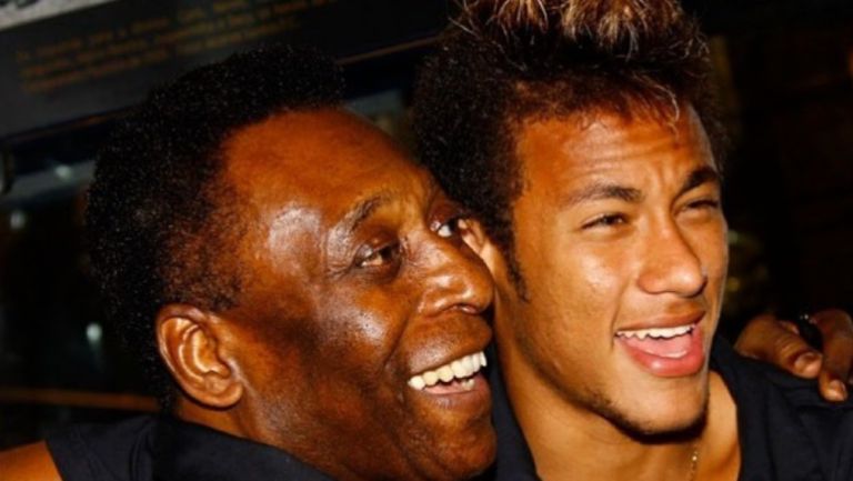 Pelé junto a Neymar