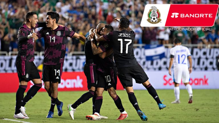 Selección de México, en festejo de gol