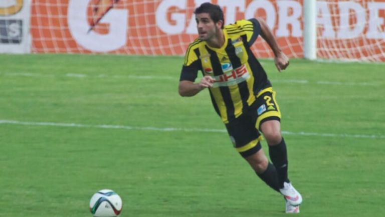 Williams Martínez en acción