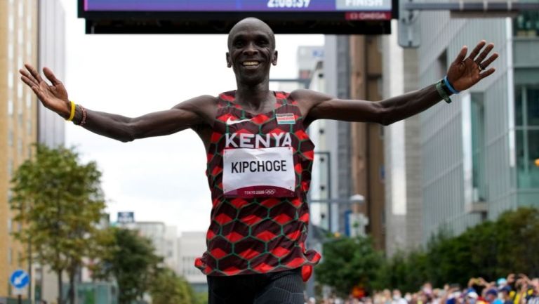 Kipchoge ganó el oro en maratón 