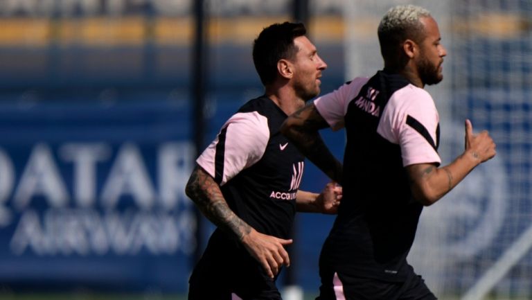 Messi junto a Neymar durante entrenamiento del PSG