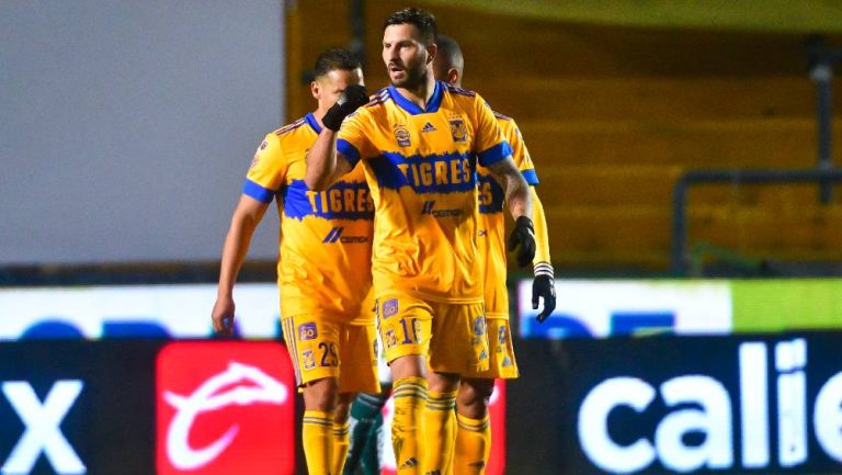 Liga MX: Gignac felicitó a Funes Mori por ser el máximo goleador de Rayados