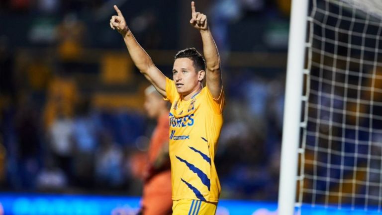 Florian Thauvin en festejo con Tigres