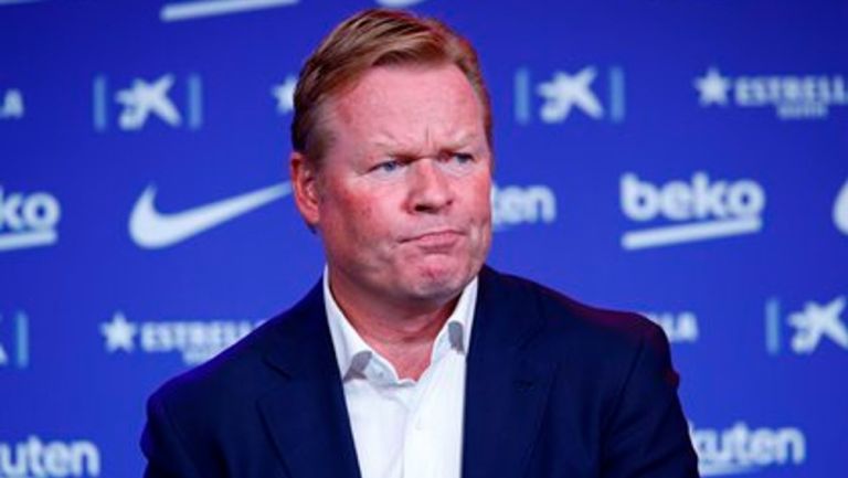 Koeman en una conferencia de prensa