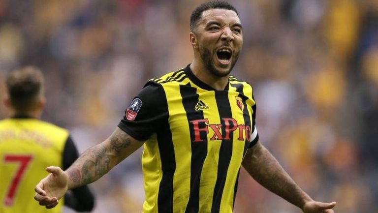 Troy Deeney en un partido con el Watford