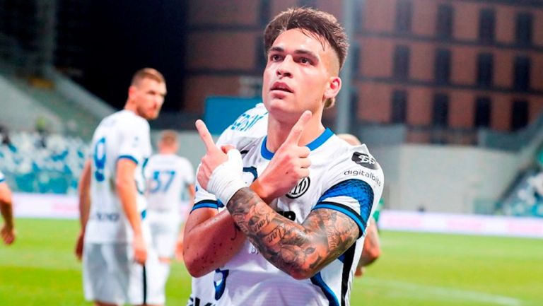 Lautaro Martínez celebrando el gol del Inter